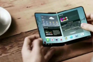 Samsung’s First Foldable Smartphone Due in January